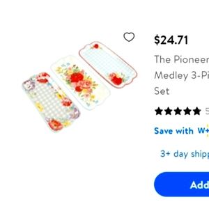 Pioneer Woman Rose Pitcher /Tray Set